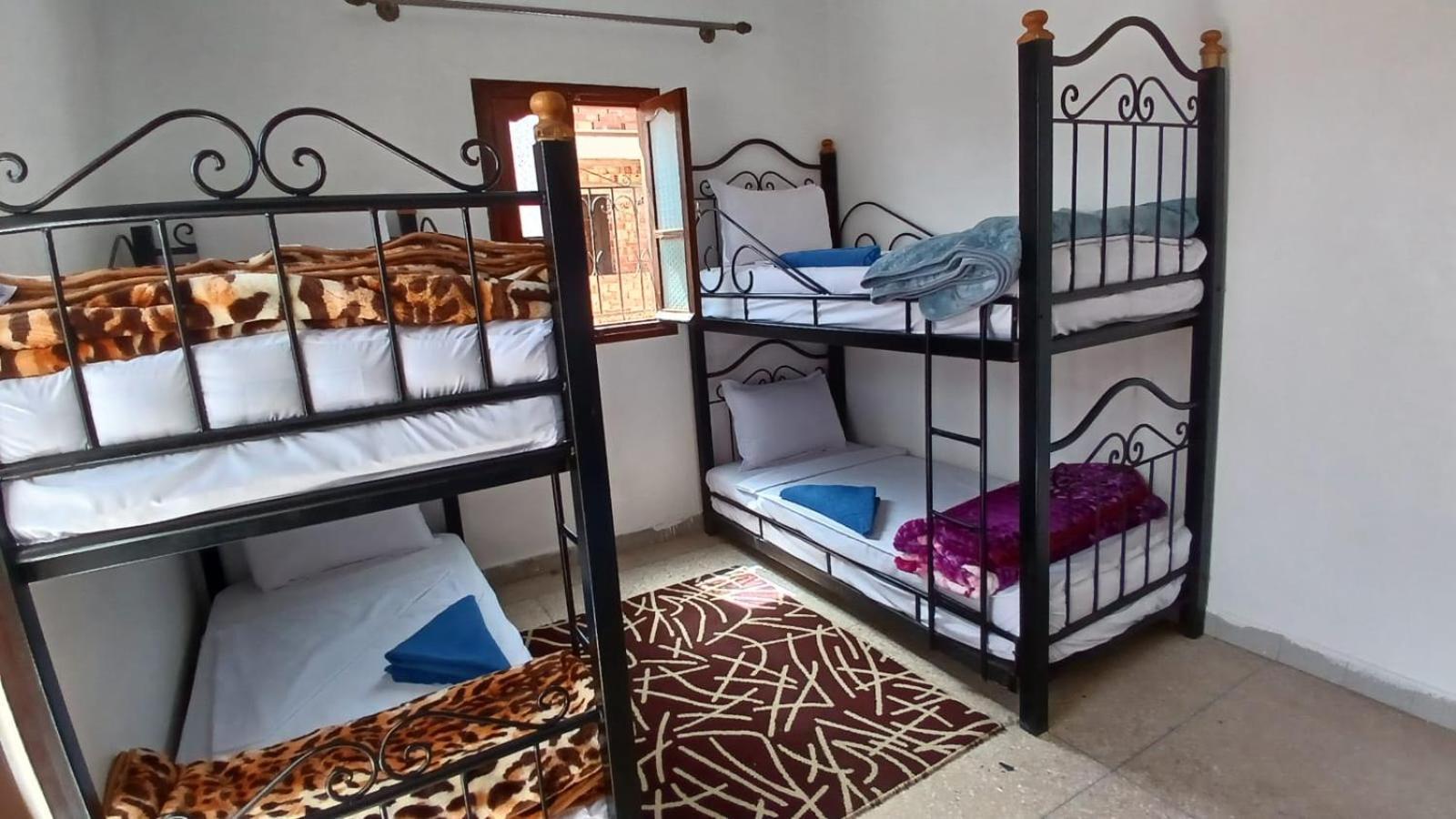 Warzazat Hostel Exteriér fotografie