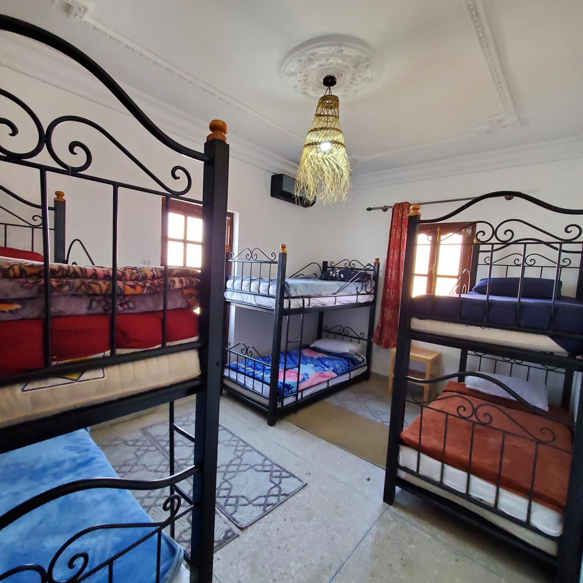 Warzazat Hostel Exteriér fotografie