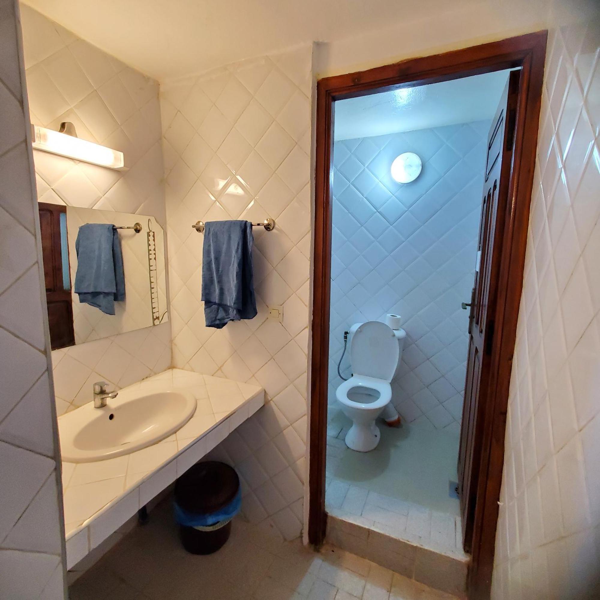 Warzazat Hostel Exteriér fotografie